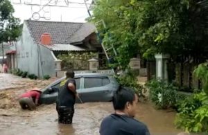 Puluhan Rumah Rusak Diterjang Angin Kencang Di Jember Suara Surabaya