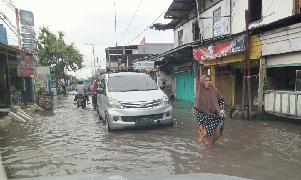 Banjir Di Jemur Wonosari Gang Lebar Suara Surabaya