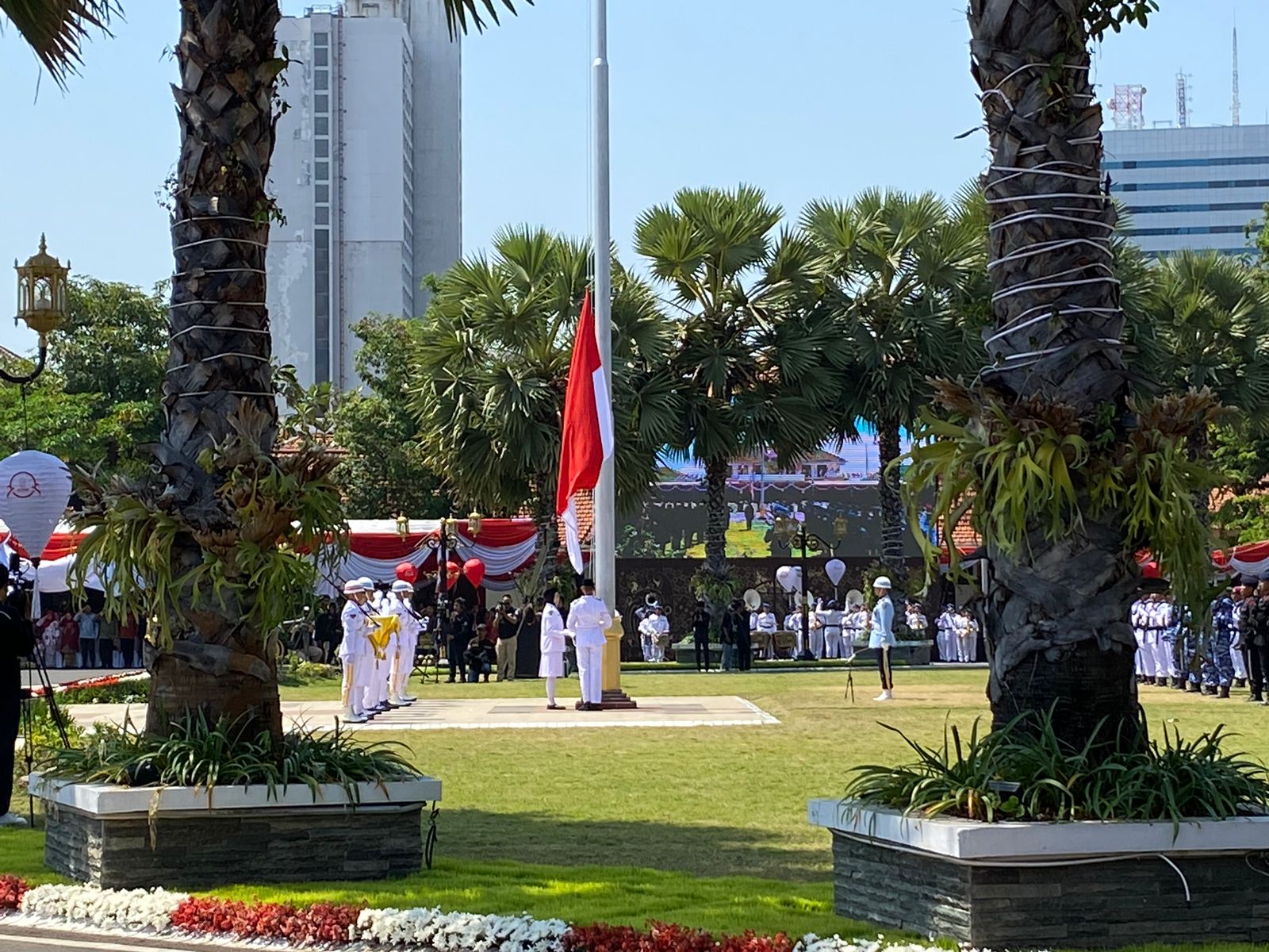 Upacara Hut Kemerdekaan Ri Ke Di Grahadi Surabaya Suara Surabaya