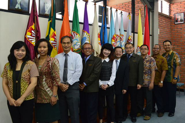 Universitas Katolik Widya Mandala Jalin Kerjasama Dengan Universitas ...