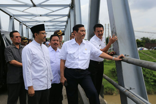 Tragedi Maut di Jembatan Baru Ploso: Tiga Kendaraan Bertabrakan, Satu Jiwa Melayang