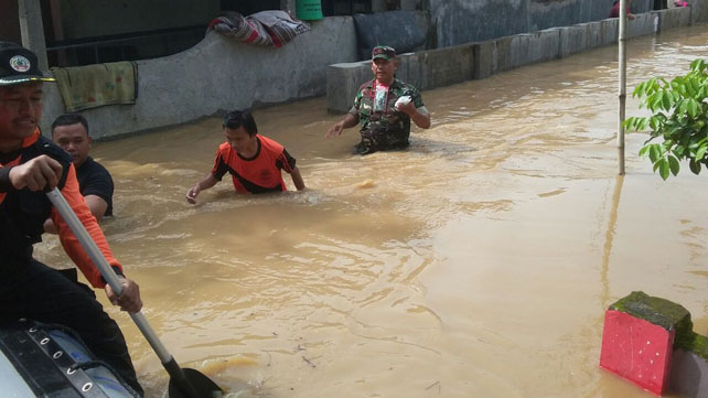 Sungai Meluap, Sejumlah Wilayah di Jombang dan Bojonegoro Terendam Banjir â  Suara Surabaya