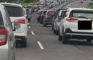 Kondisi Antrean Keluar Tol Pandaan