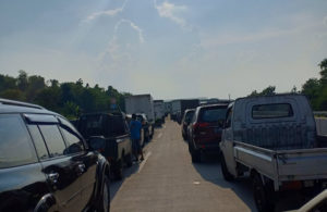 Kemacetan di Tol Madiun arah Solo