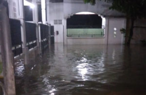 Banjir di Jalan Candi Lontar