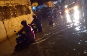 Banjir di Petemon Surabaya