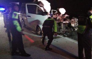 Hiace vs Tronton di Tol, Lima Orang Meninggal