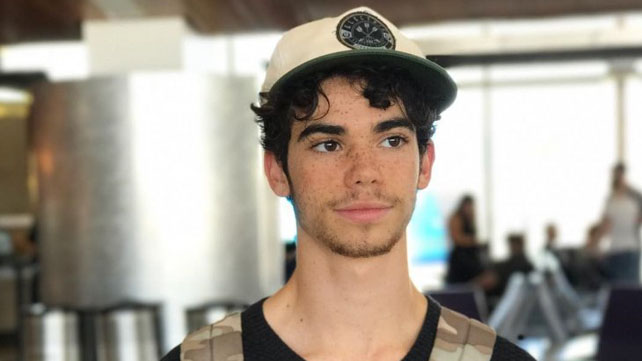 Bintang Disney Cameron Boyce Meninggal Dunia – Suara Surabaya