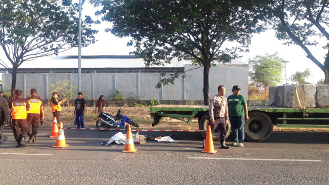 Tabrak Truk Parkir  Anggota PJR Polda Jatim Meninggal 