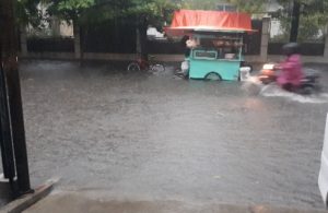 Banjir di Jl Jambi