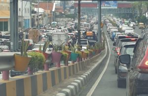 Macet di Wonokromo