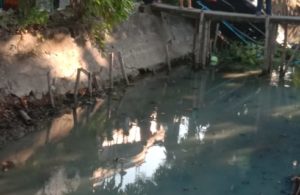 Mobil Masuk Sungai di Kaliwaron