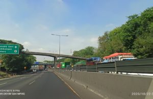 Macet di Tol Waru arah Satelit