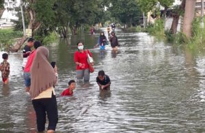 Banjir di Raya Morowudi