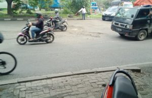 Jalan Rusak di Margomulyo