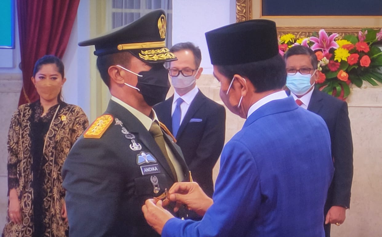 Pelantikan Jenderal Andika Perkasa Sebagai Panglima Tni Suara Surabaya 