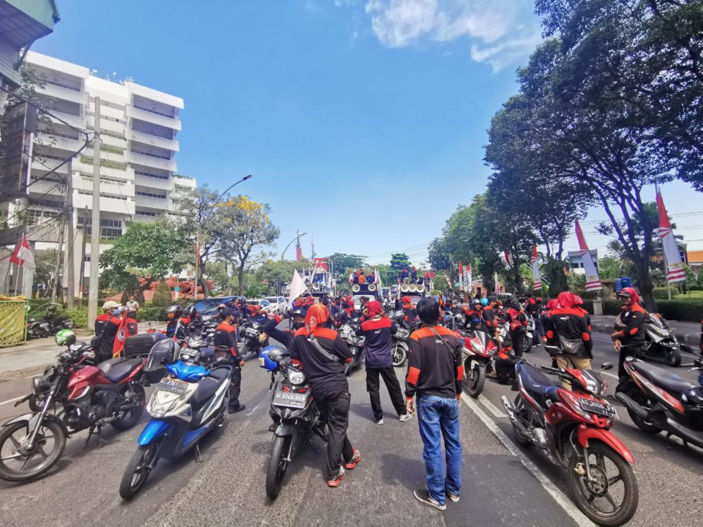 Demo Buruh Jatim Tolak Kenaikan Harga BBM