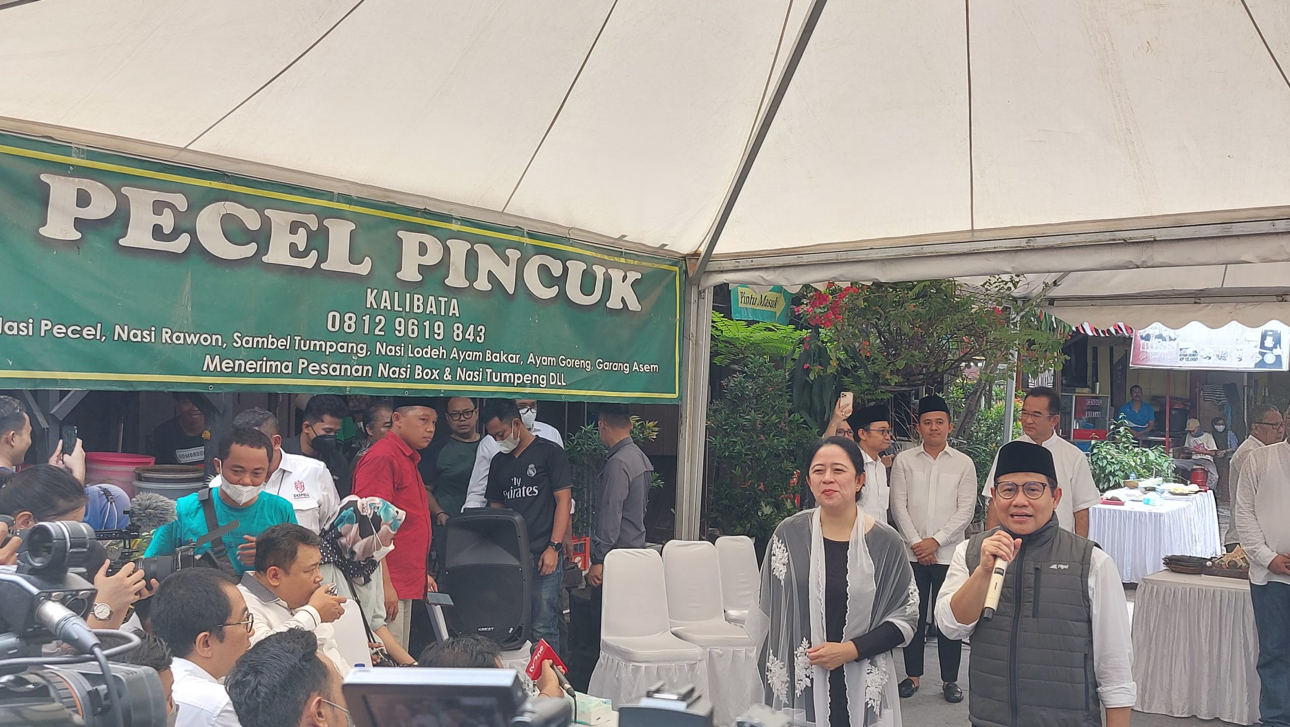 Usai Makan Pecel Bareng, Cak Imin Bilang Siap Jadi Cawapres Pendamping Puan