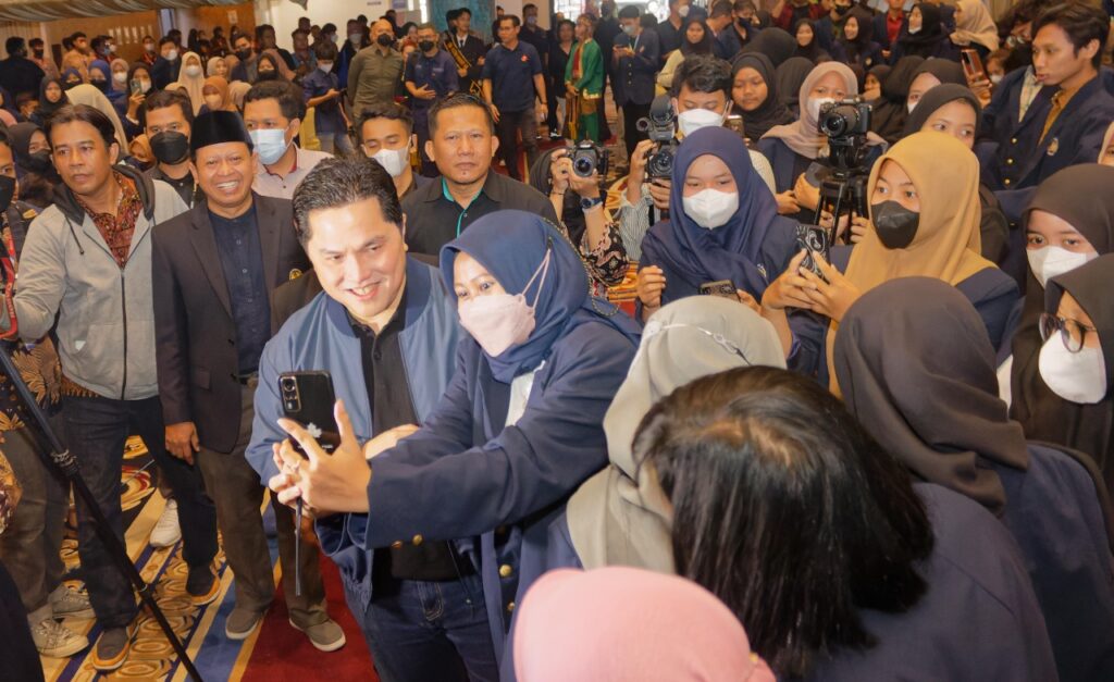 Erick Thohir Mahasiswa Harus Punya Growth Mindset - Suara Surabaya