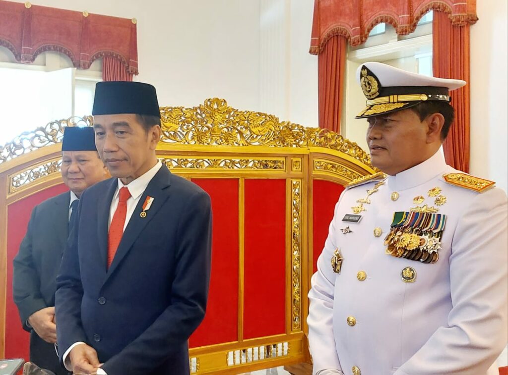 Presiden Lantik Laksamana Yudo Margono Sebagai Panglima TNI - Suara ...