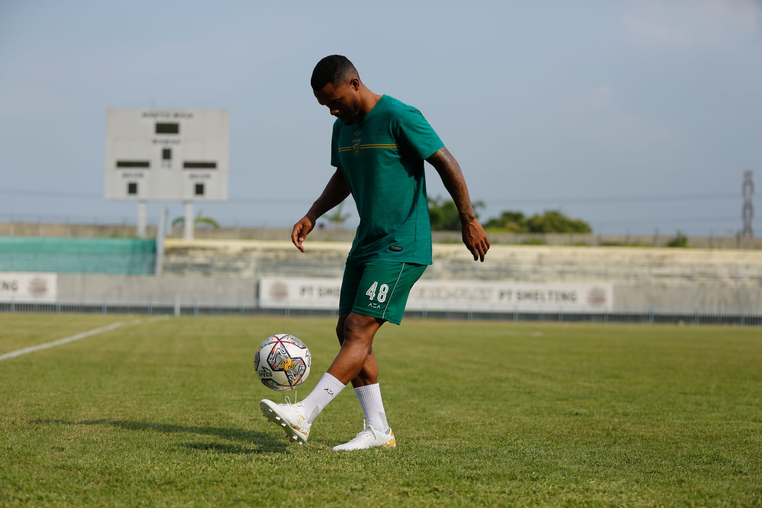 Susunan Pemain Persebaya Vs Madura United: Paulo Victor Starter, George Brown Cadangan