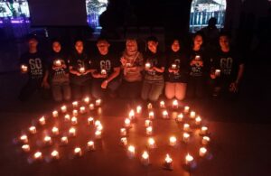 Aksi Switch Off 2023 bersama Earth Hour Surabaya