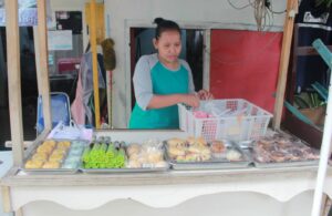 Kampung Kue Rungkut Lor Surabaya