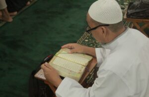 Qiyamul Lail Masjid Al-Falah Surabaya