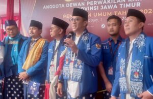 PAN Jatim Daftarkan 120 Bacaleg ke KPU