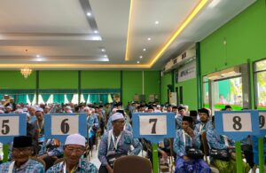 Jemaah Haji Asal Bangkalan Tiba di Asrama Haji Embarkasi Surabaya