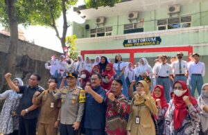 Sempat Disegel, Kini SMK Prapanca 2 Surabaya Dibuka