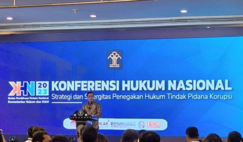 Menkumham Yasonna H. Laoly berikan pemaparan pada Konferensi Hukum Nasional di Jakarta, Rabu (25/10/2023). Foto : Antara