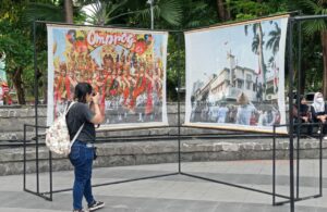 Pameran Foto Karya Jurnalistik di Taman Bungkul