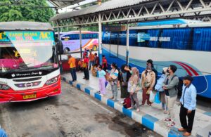 Libur Nataru, Penumpang Terminal Purabaya Melonjak