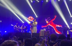 Konser Fourtwnty di Surabaya Jumat Malam