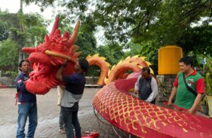 Ornamen Ular Naga Bakal Hiasi Balai Kota Surabaya Peringati Imlek