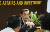 Luhut Binsar Pandjaitan Menteri Koordinator Bidang Kemaritiman dan Investasi (Menko Marves) dalam Rapat Koordinasi Pembayaran Rafaksi Minyak Goreng di Jakarta, Senin (25/3/2024). Foto: Humas Kemenko Marves