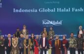 Peluncuran Indonesia Global Halal Fashion (IGHF) pada gelaran Indonesia Fashion Week di Jakarta Convention Centre (JCC), Jakarta, Kamis (28/3/2024). Foto: Antara