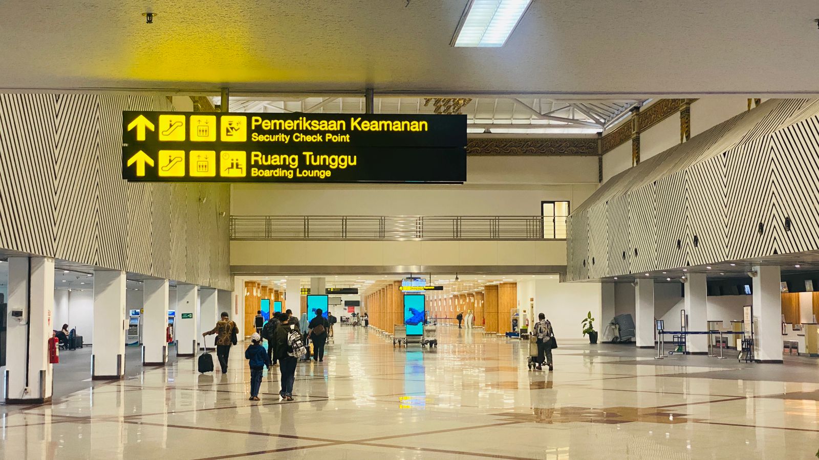 Suasana Bandara Juanda. Foto: Angkasa Pura