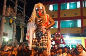 Pawai Ogoh-Ogoh di Desa Laban Gresik