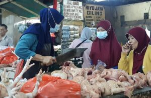 Geliat Pasar Rakyat Surabaya Jelang Lebaran