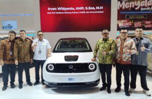 Gelaran IIMS 2024 di Grand City Surabaya