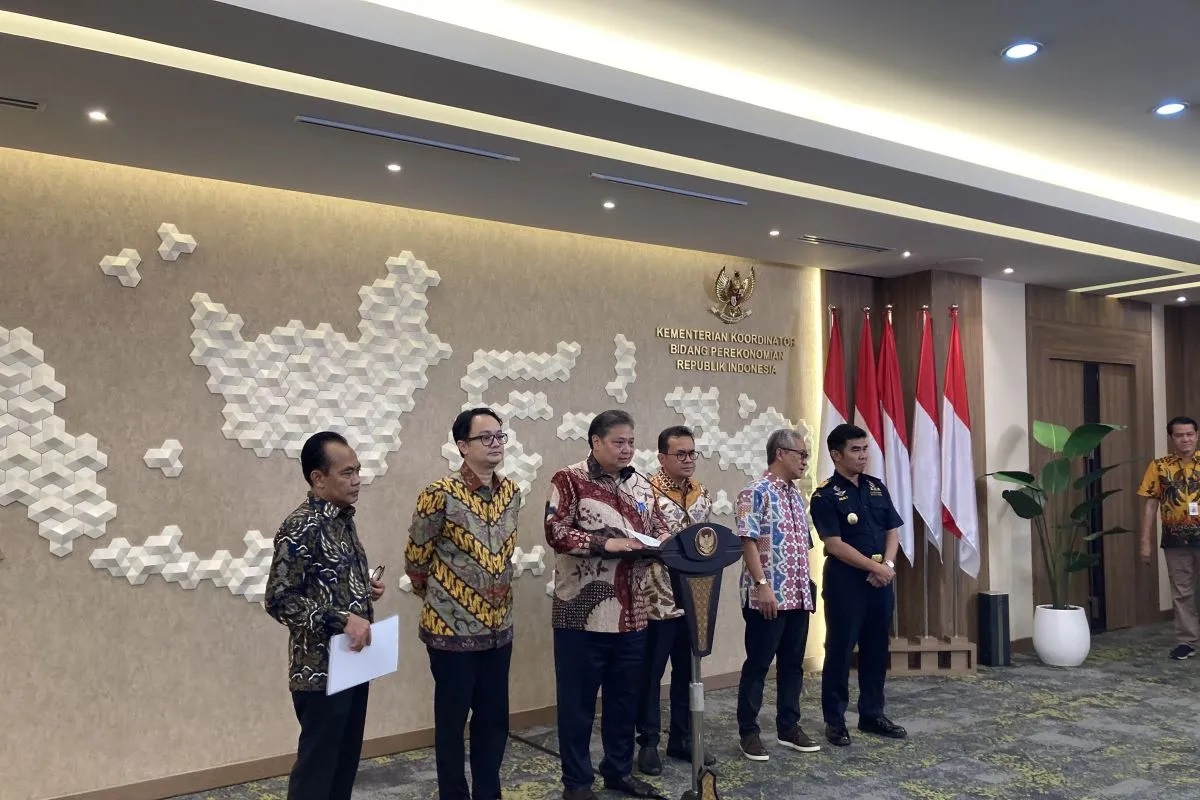 Konferensi pers di kantor Kemenko Perekonomian di Jakarta, Jumat (17/5/2024). Foto: Antara