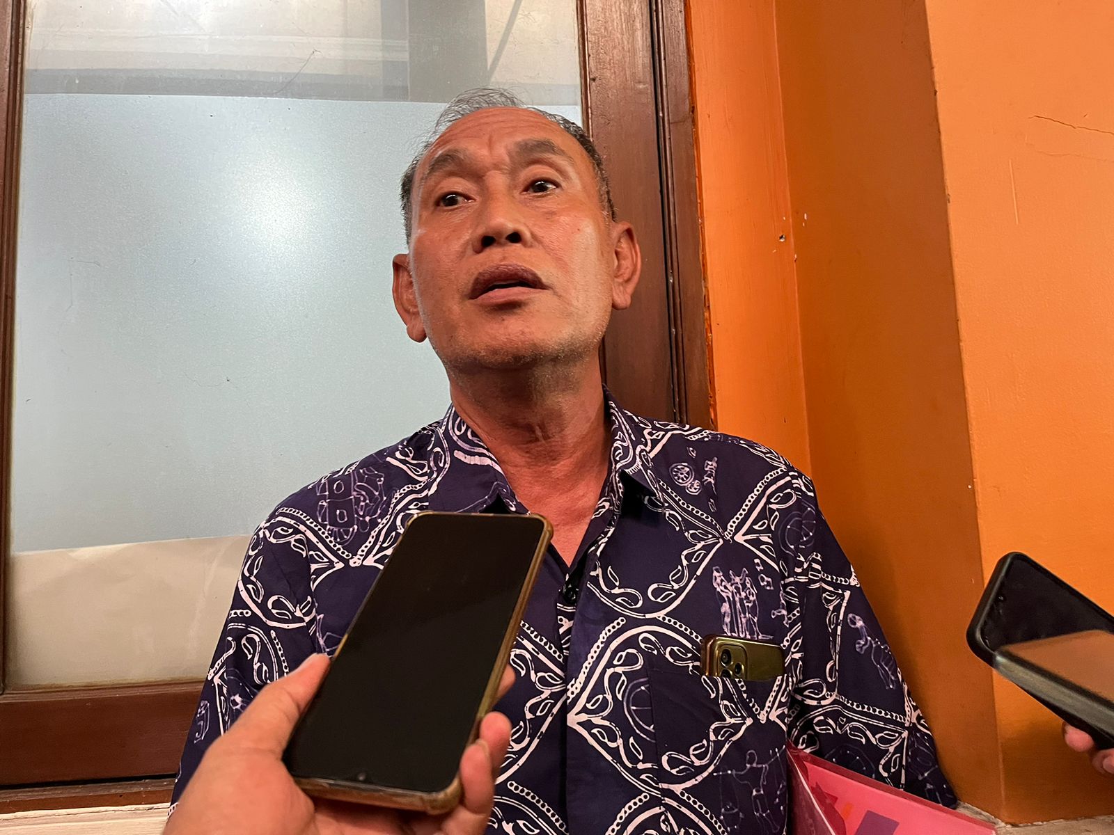 Yusuf Masruh Kepala Dinas Pendidikan Kota Surabaya, Kamis (16/5/2024). Foto: Meilita suarasurabaya.net