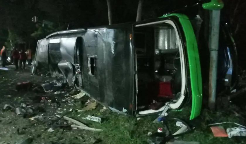 Tragedi Kecelakaan Bus Siswa SMK di Ciater 11 Orang Tewas