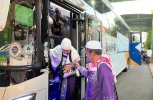 Kloter Terakhir Jemaah Haji Debarkasi Surabaya Telah Tiba