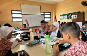 Makan Bergizi Gratis di SDN Wonorejo V Surabaya