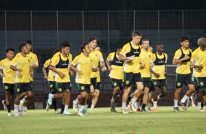 Persebaya Latihan di Tambaksari Jelang Lawan PSBS